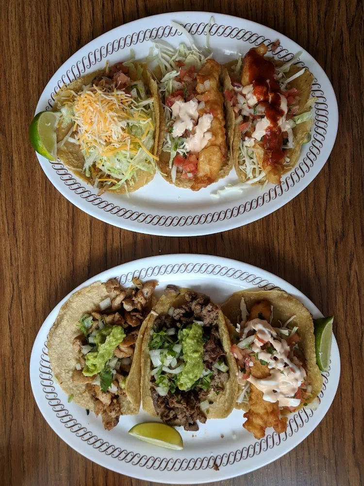 Chicken Taco w Rice and Beans